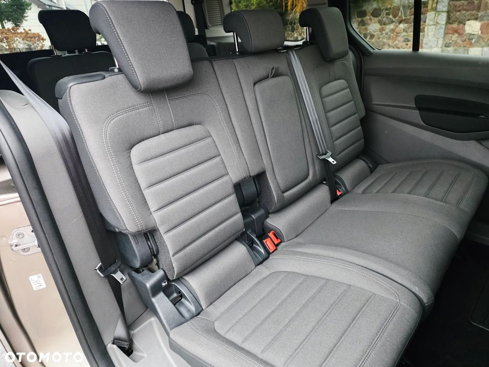 Ford Tourneo Connect Gr 1.5 EcoBlue Titanium PowerShift - 11