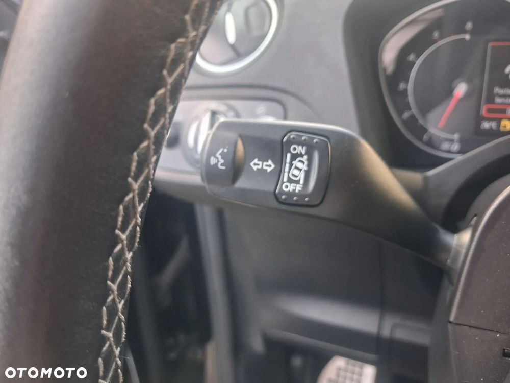 Ford S-Max - 26