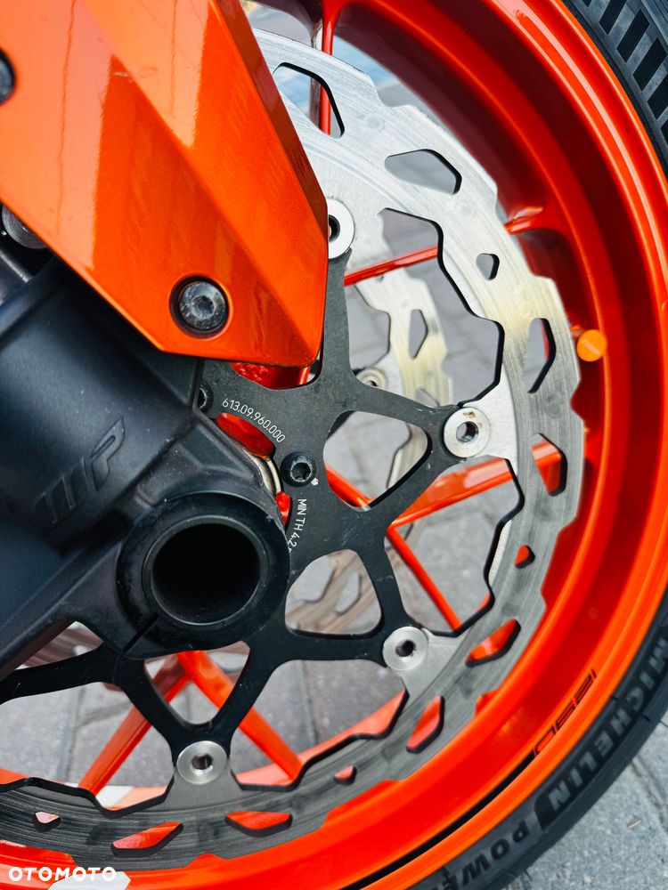 KTM Super Duke - 20