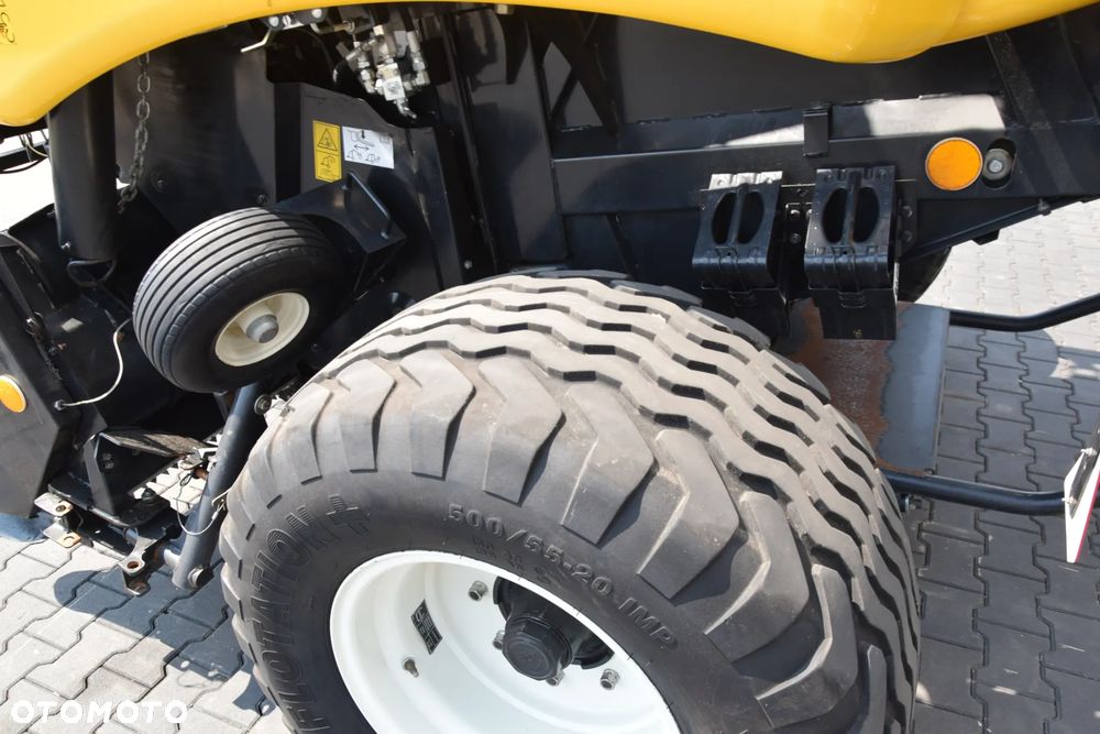 New Holland RB 150 - 12