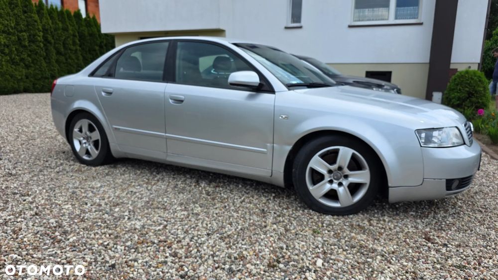 Audi A4 Limousine 1.8 T - 4