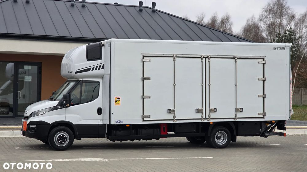 Iveco IVECO DAILY 72C18 3.0 180KM DMC 7200 ❗❗ KONTENER 15 PALET / OTWIERANY BOK / ZABUDOWA SAXAS / WINDA DHOLLANDIA 1000KG / NOWY TACHOGRAF / HI-MATIC / ZAWIESZENIE PNEUMATYCZNE AIR-PRO / RADAR  / ADR / SERWIS ASO / KABINA SYPIALNIA / ROZSTAW OSI 5.10 / ŁADOWNOŚĆ 3200KG / LAWETA / CHŁODNIA / RAMA❗❗ JAK NOWY❗❗ - 9