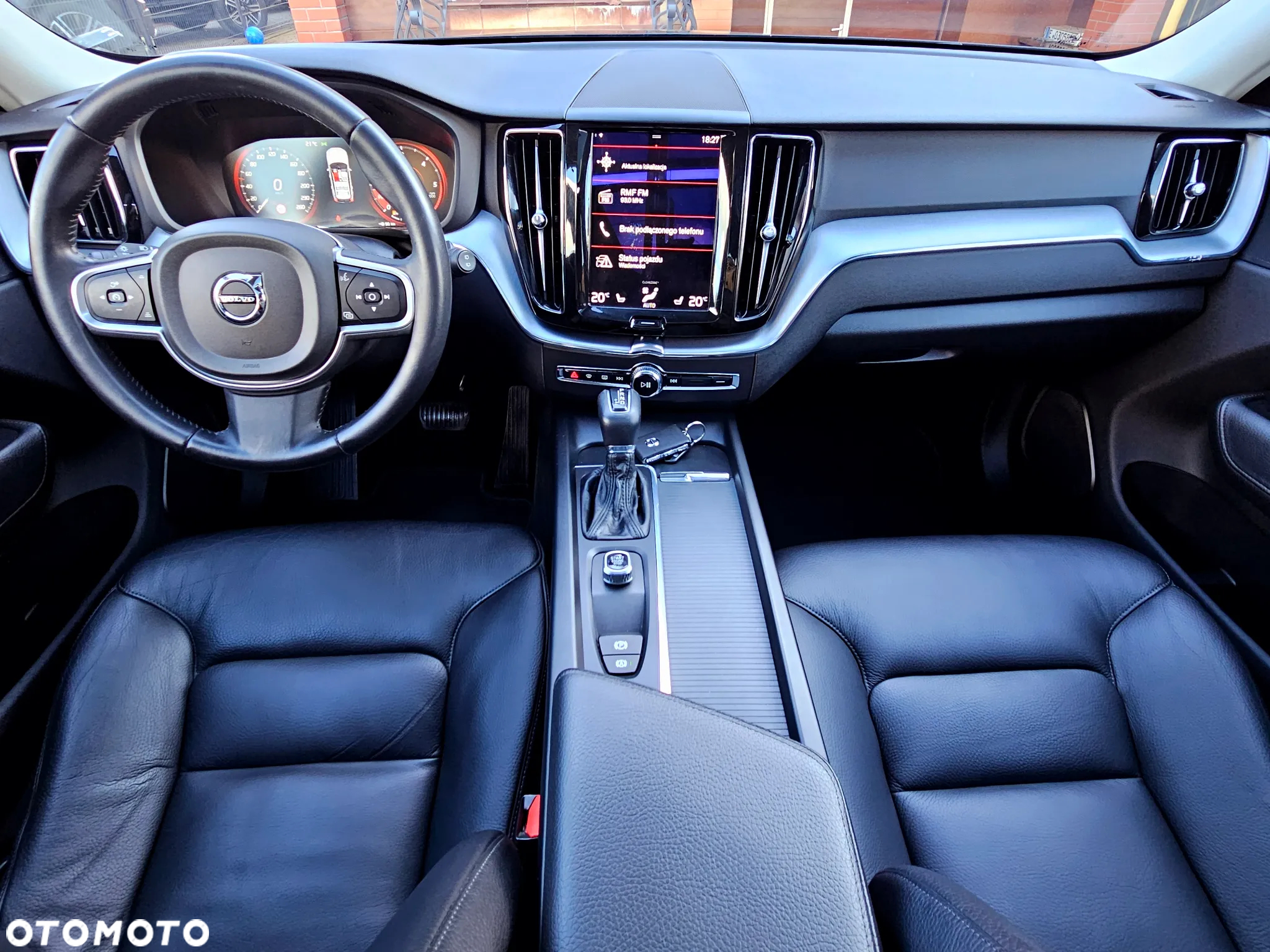 Volvo XC 60 D4 AWD Geartronic Momentum - 6