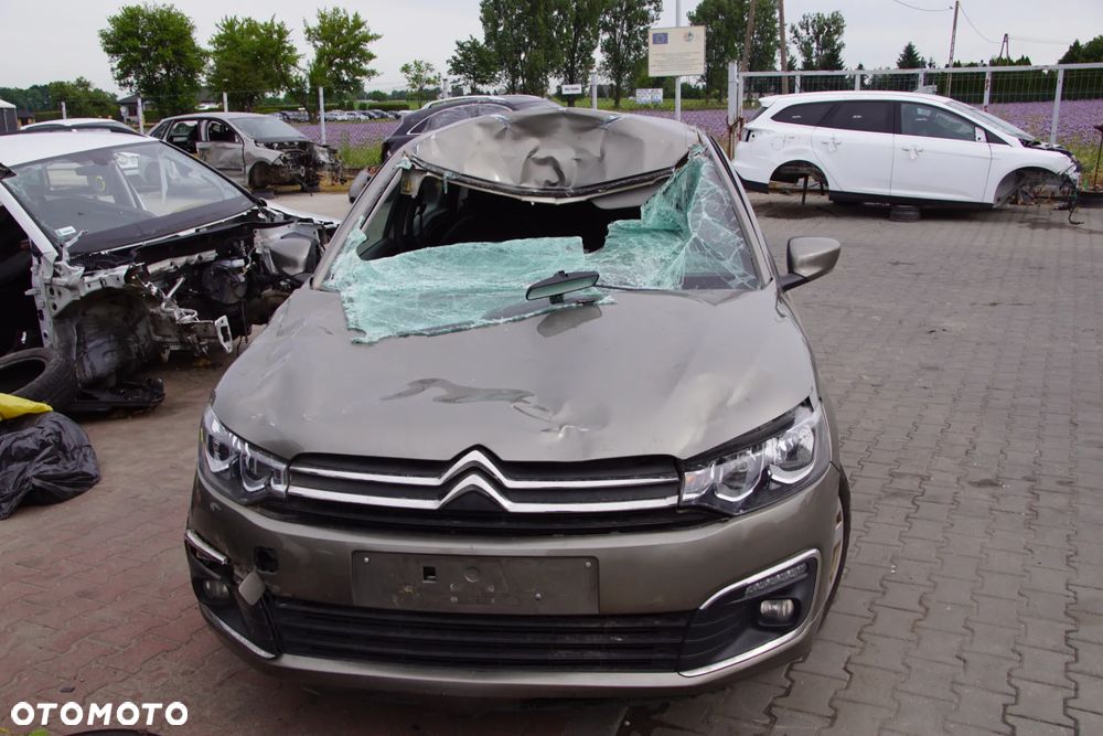 Auto na części - Citroen C-Elysee Lift 1.6 BlueHDI 99 KM BH02 20ET30 KEB 2018R Silnik Skrzynia Drzwi Błotnik Klapa Zderzak Lampa Lusterko Klamka Szyba Deska Kokpit Sterownik Moduł Czujnik Licznik Panel Kierownica - 9