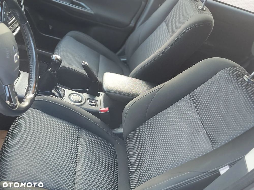 Mitsubishi Outlander 2.0 2WD Edition - 19