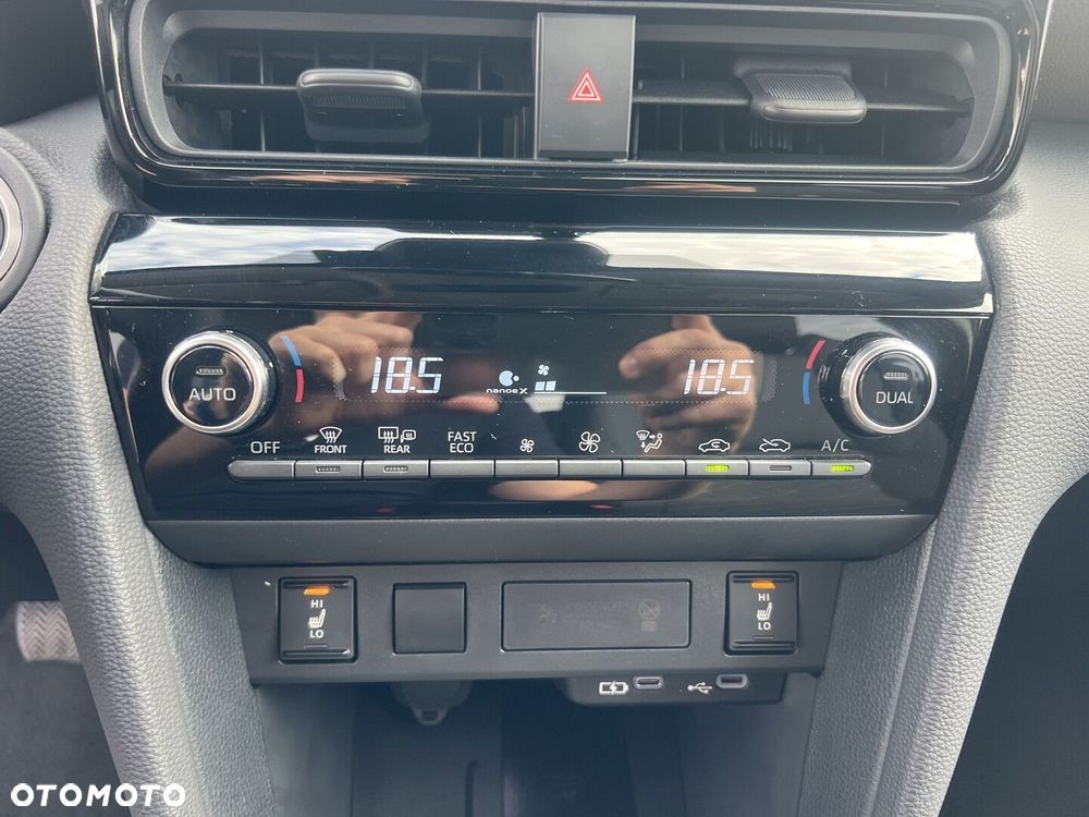 Toyota Yaris Cross Hybrid 1.5 Executive - 20