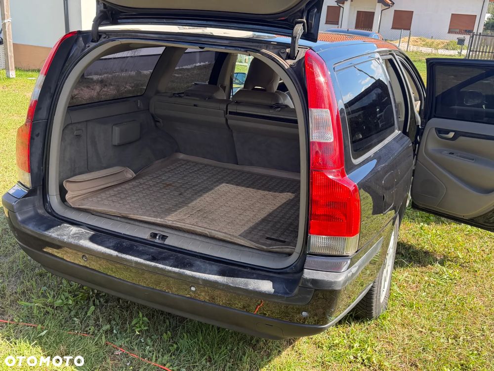 Volvo V70 2.4D5 - 9