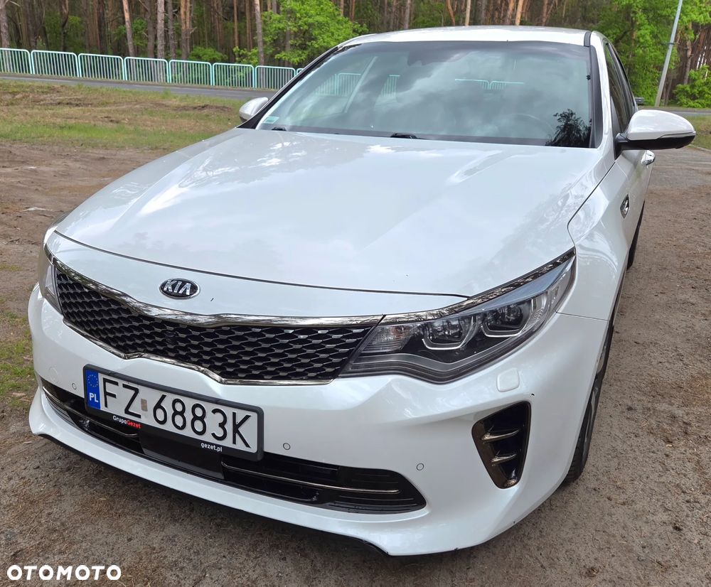Kia Optima - 21