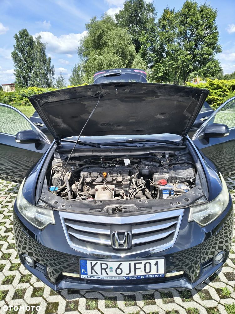 Honda Accord 2.0 Executive Nav - 14