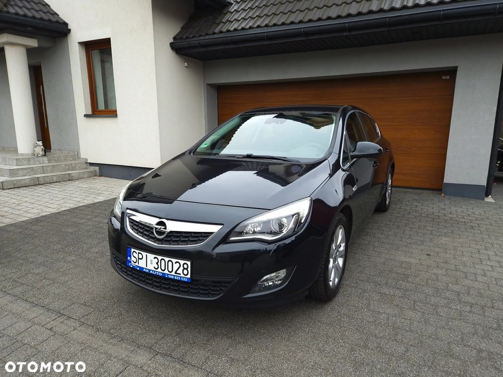 Opel Astra 1.6 Turbo Innovation - 10