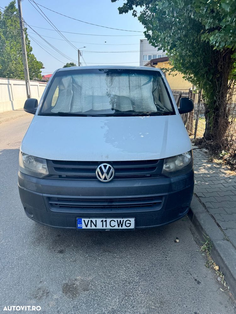 Volkswagen Transporter - 1