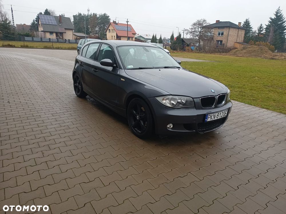 BMW Seria 1 120i - 8