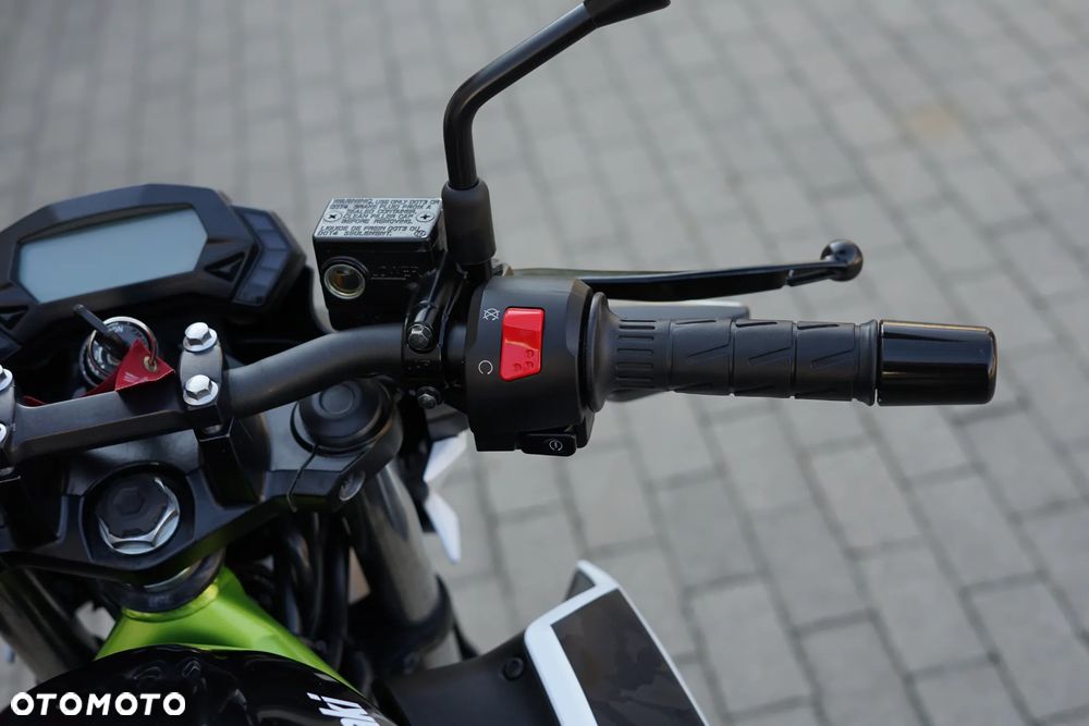 Kawasaki Z 125 - 17