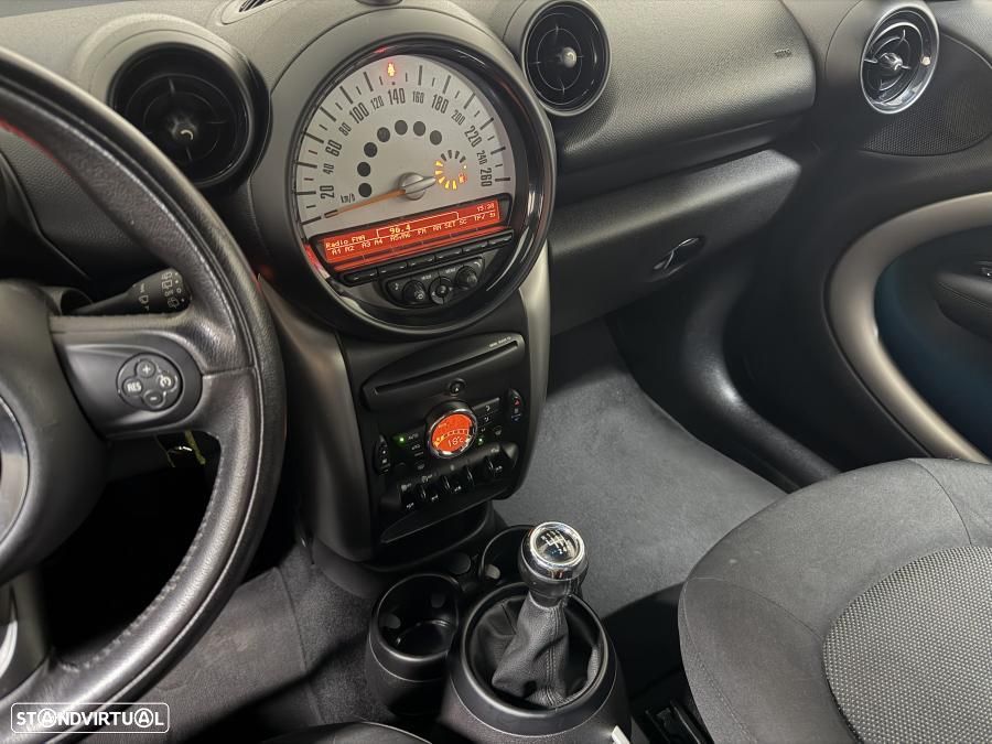 MINI Countryman One D - 11