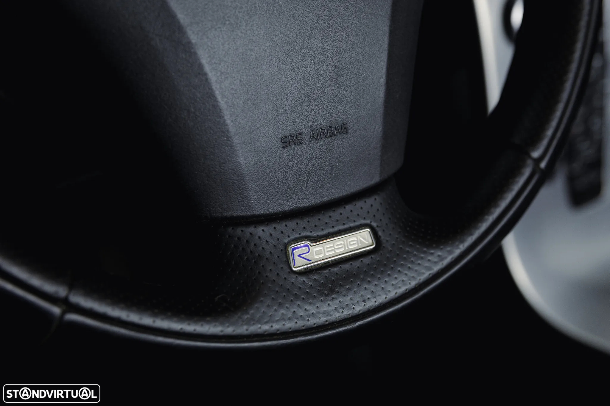 Volvo C30 1.6 D R-Design - 13