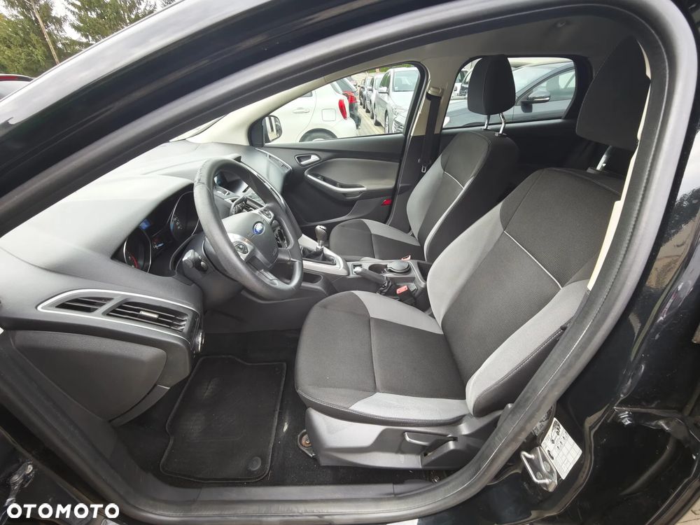 Ford Focus 1.0 EcoBoost Start-Stopp-System TREND - 25