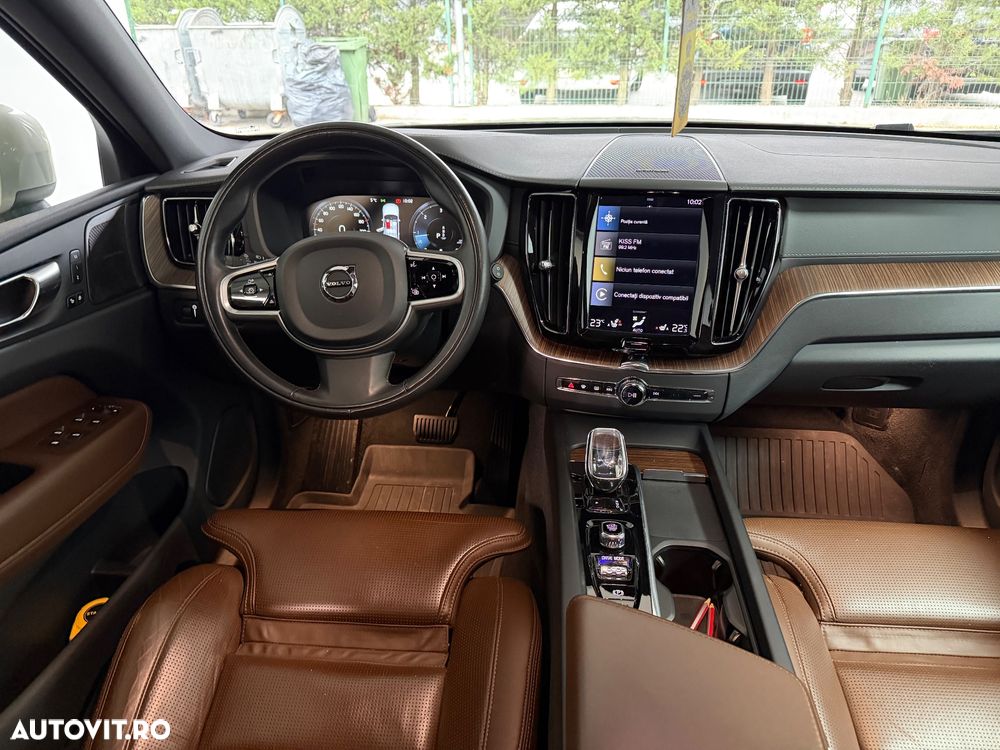 Volvo XC 60 B5 D AWD Geartronic Inscription - 13