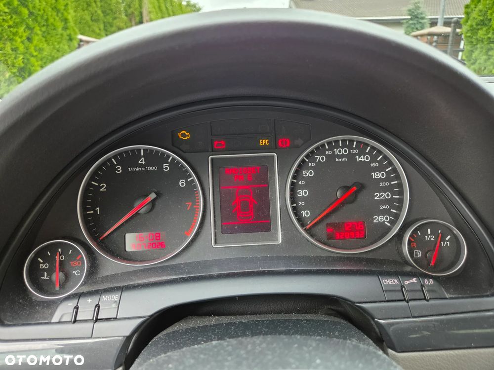 Audi A4 Avant - 7