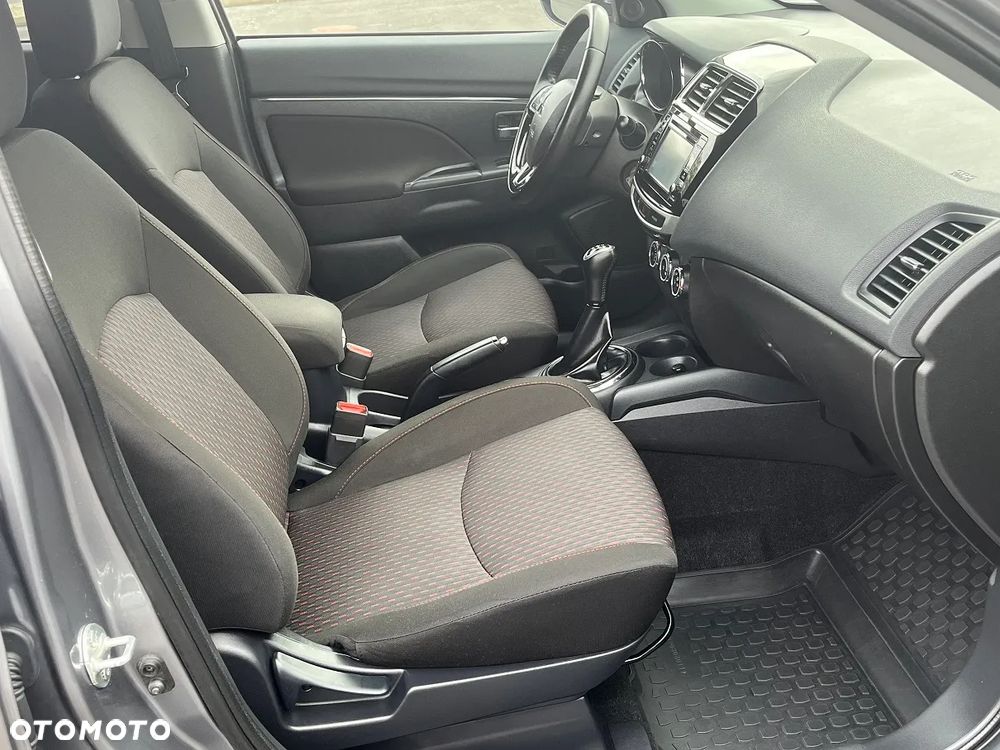 Mitsubishi ASX 1.6 2WD Intense - 18