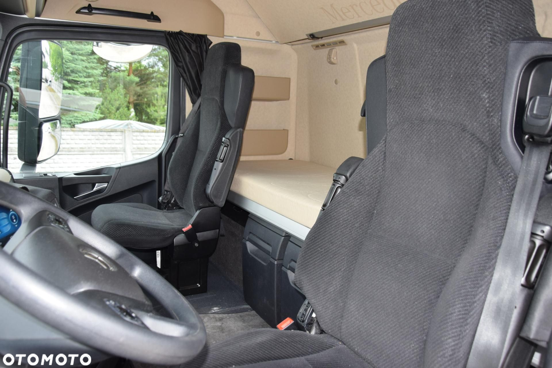Mercedes-Benz Actros 5 1845 BigSpace - 9