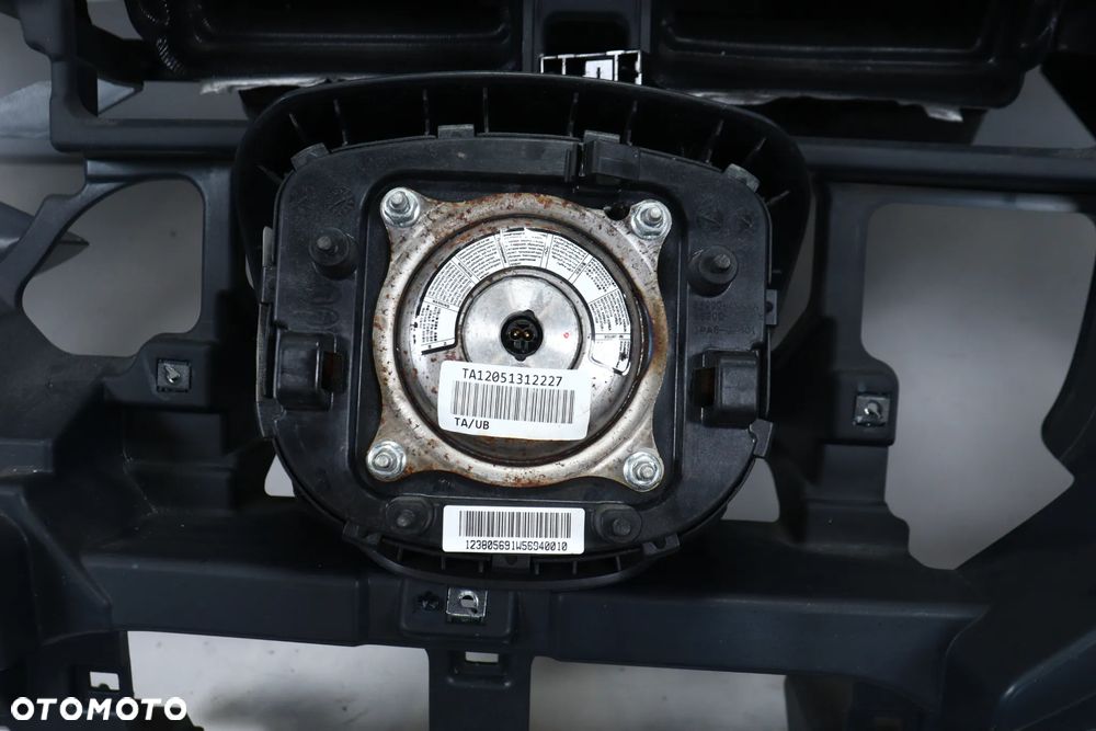 Deska Konsola Pasy KIA RIO III UB (11-17) 5D EU ORYGINAŁ Demontaż - 3