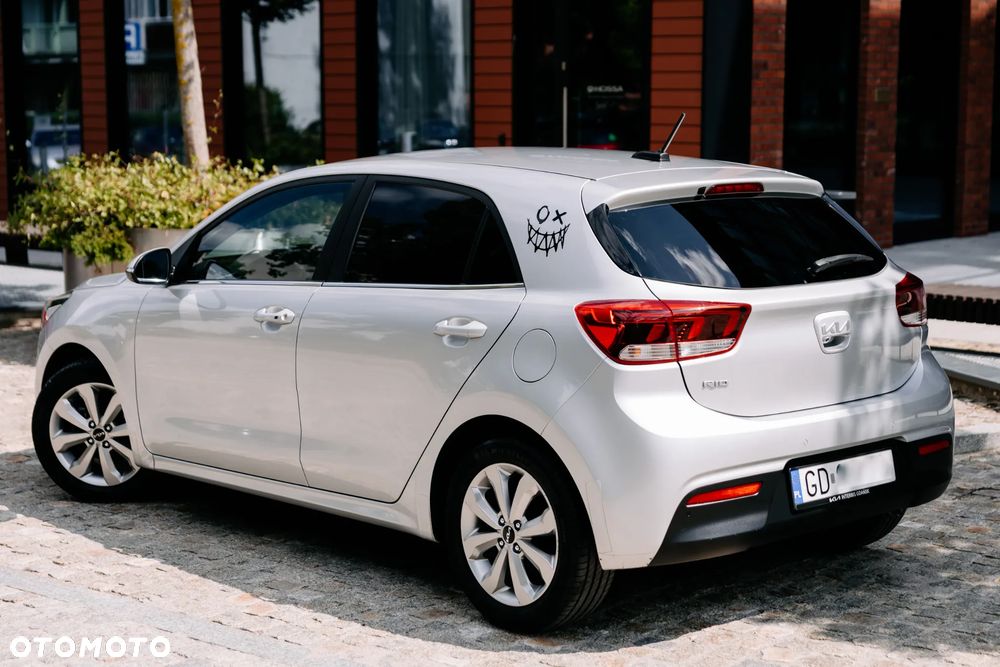 Kia Rio 1.2 L Business Line - 23
