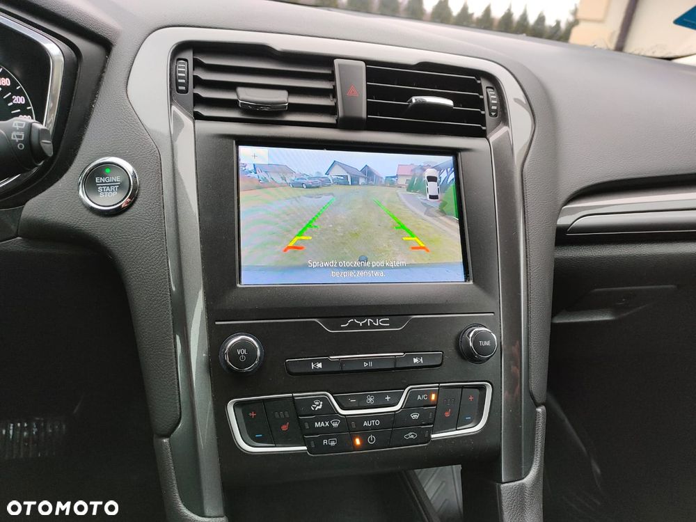 Ford Mondeo 2.0 EcoBlue Titanium - 11