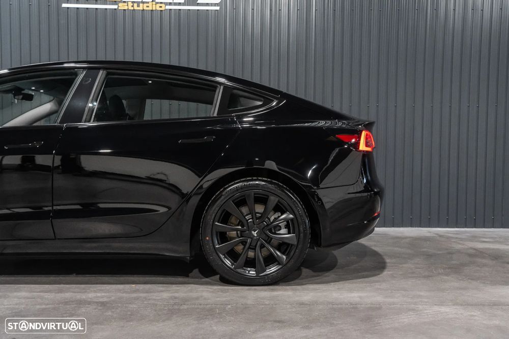 Tesla Model 3 Performance Dual Motor AWD - 28