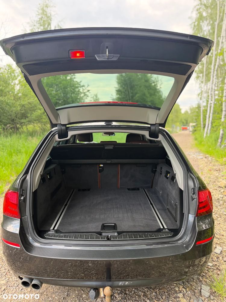 BMW Seria 5 520d - 14
