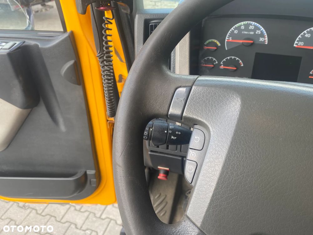 Volvo FL240 - 27