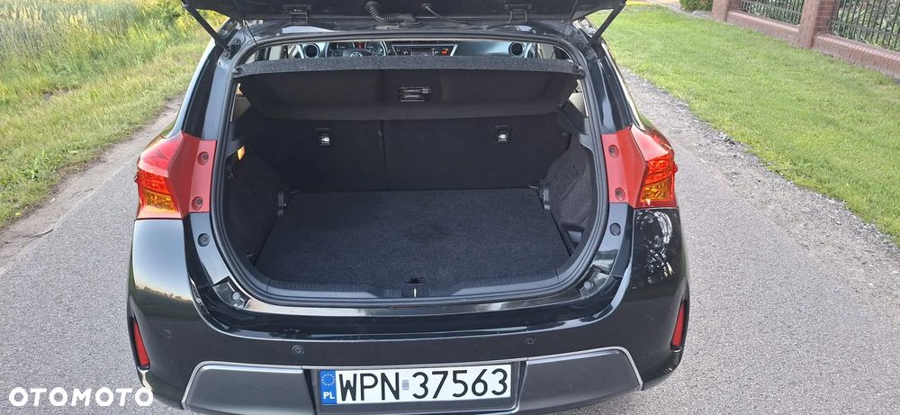 Toyota Auris - 27