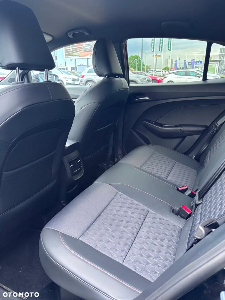 MG MG3 1.5 HEV+ Exclusive - 14