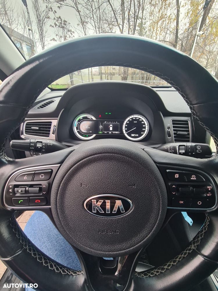Kia Niro 1.6 GDI 6DCT PHEV Comfort - 13
