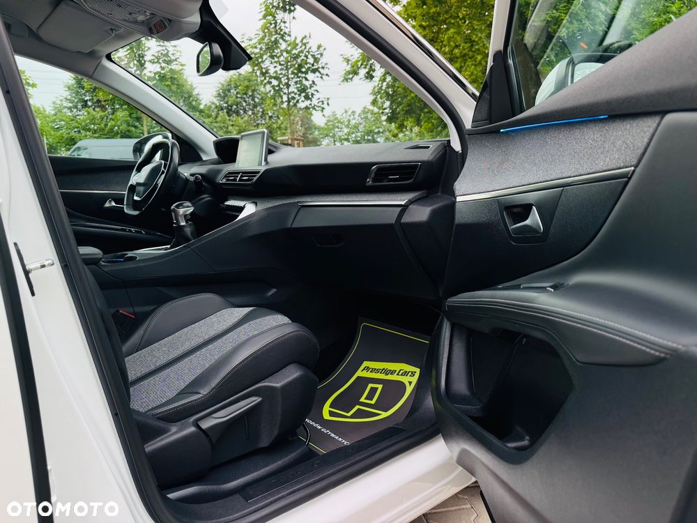 Peugeot 3008 BlueHDi 130 Stop & Start Allure Pack - 36