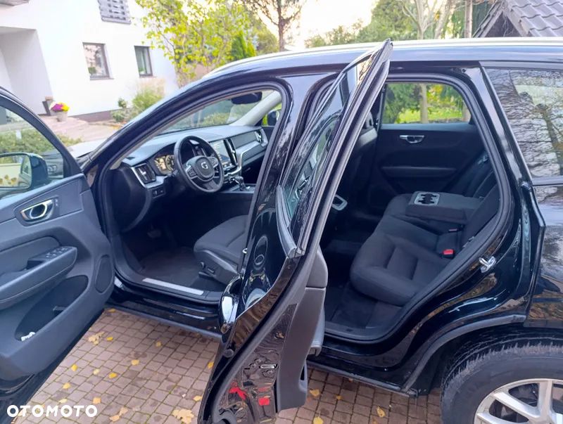 Volvo XC 60 T5 AWD Momentum Pro - 15