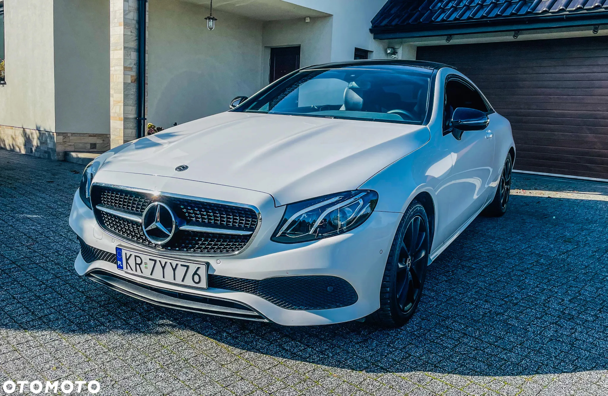 Mercedes-Benz Klasa E 200 9G-TRONIC - 2