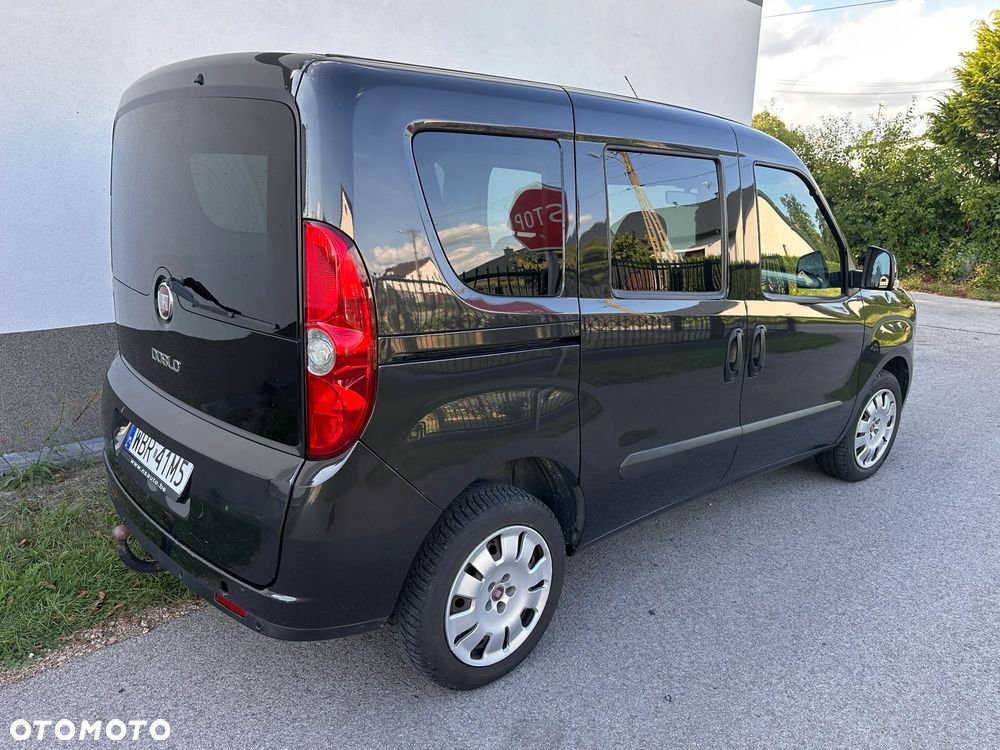 Fiat Doblo 1.4 16V Lounge - 16