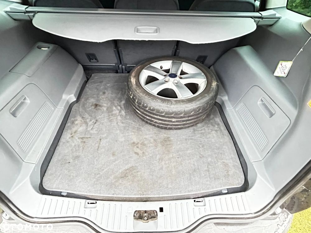 Ford S-Max 2.0 TDCi DPF Trend - 13