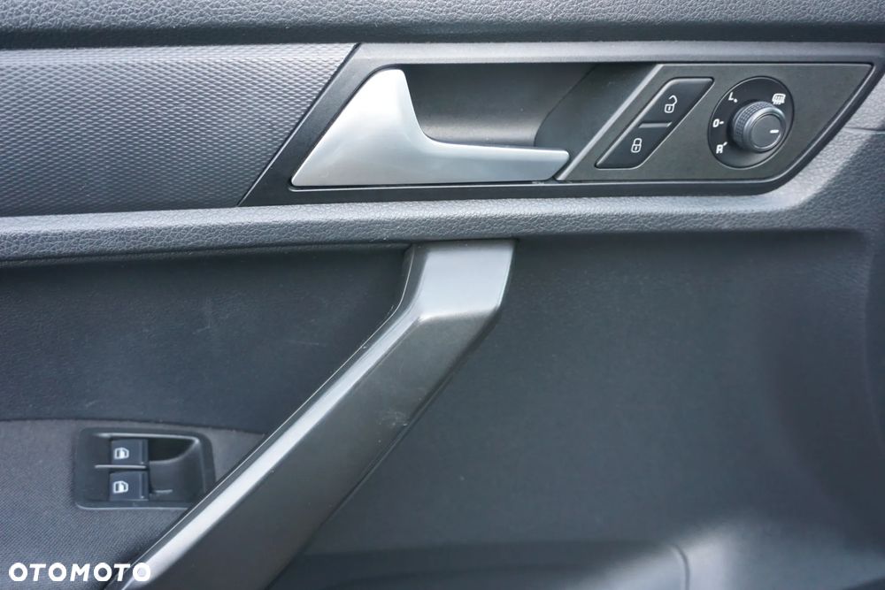 Volkswagen Caddy 2.0 TDI Trendline - 18