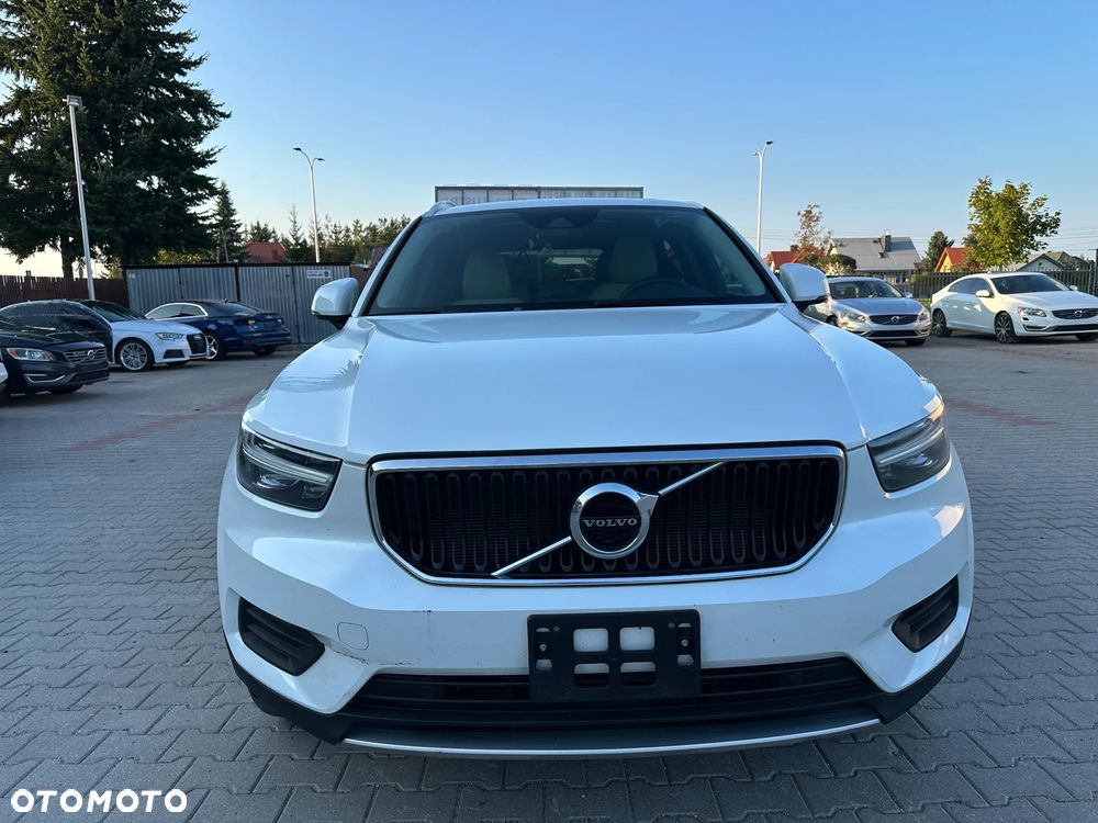 Volvo XC 40 - 29
