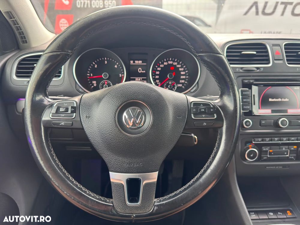 Volkswagen Golf 1.6 TDI DPF move - 14