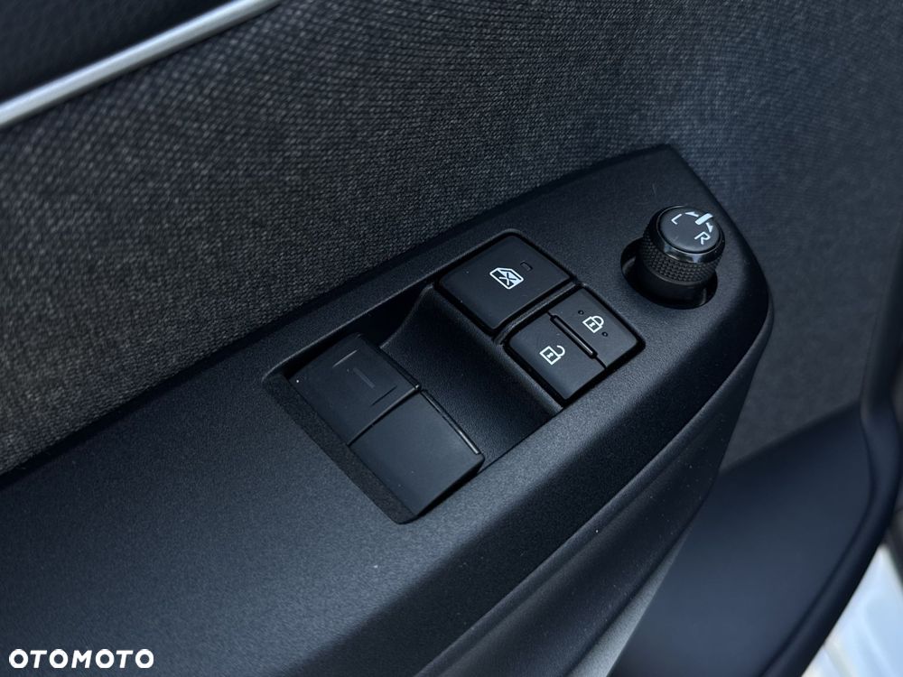 Toyota Yaris 1.5 Comfort CVT - 29