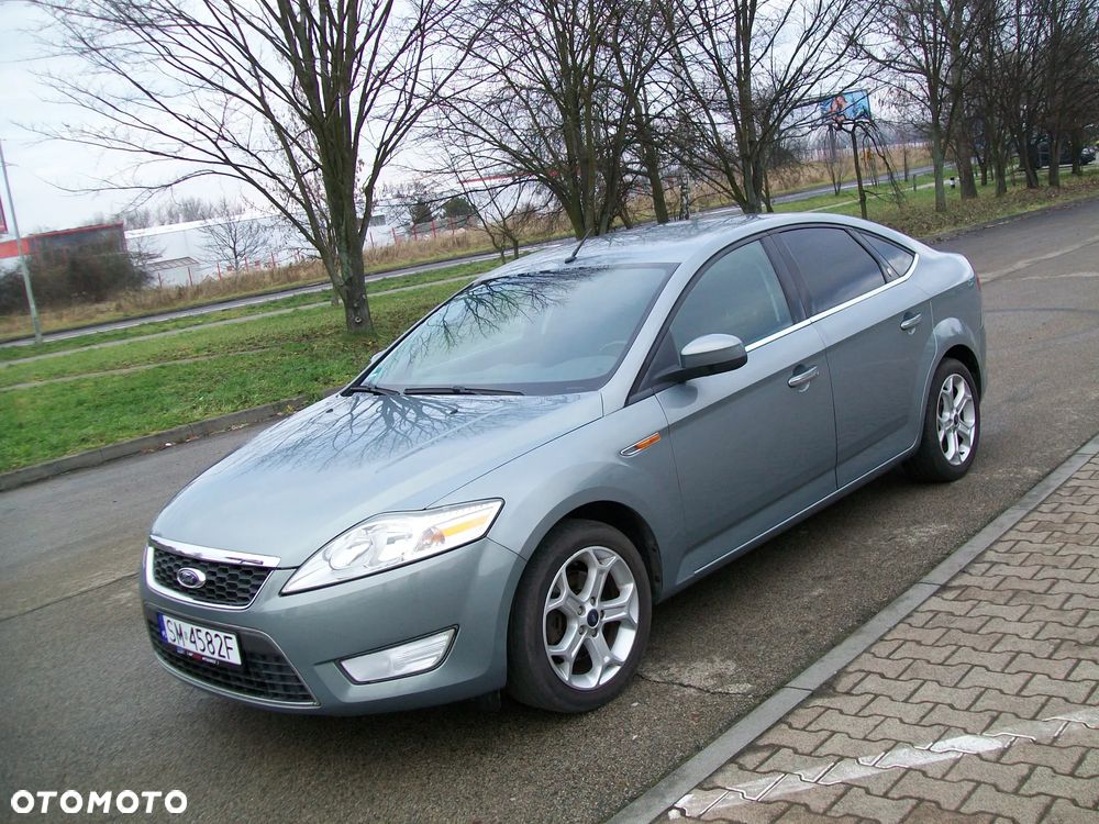 Ford Mondeo 2.0 Ghia - 1