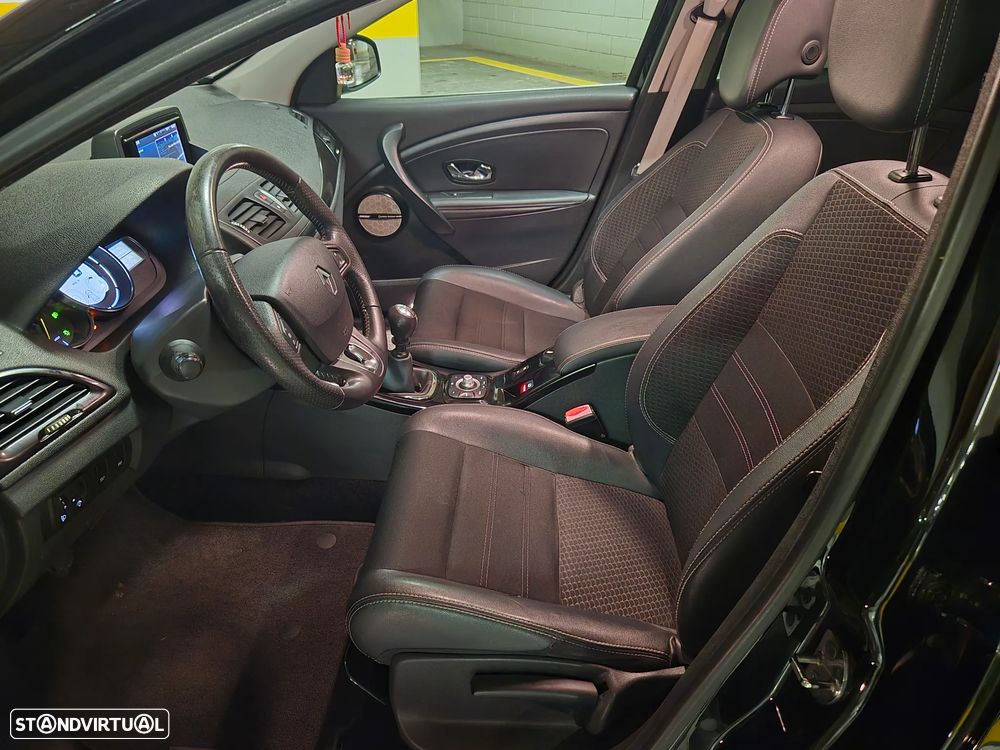 Renault Mégane Sport Tourer 1.6 dCi Bose Edition SS - 24