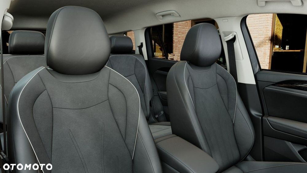 Volkswagen Tayron 2.0 TDI SCR 4Mot Elegance DSG - 11