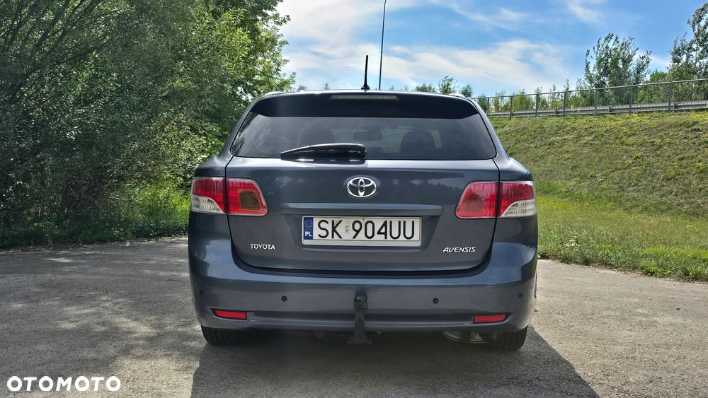 Toyota Avensis 1.8 Sol - 3