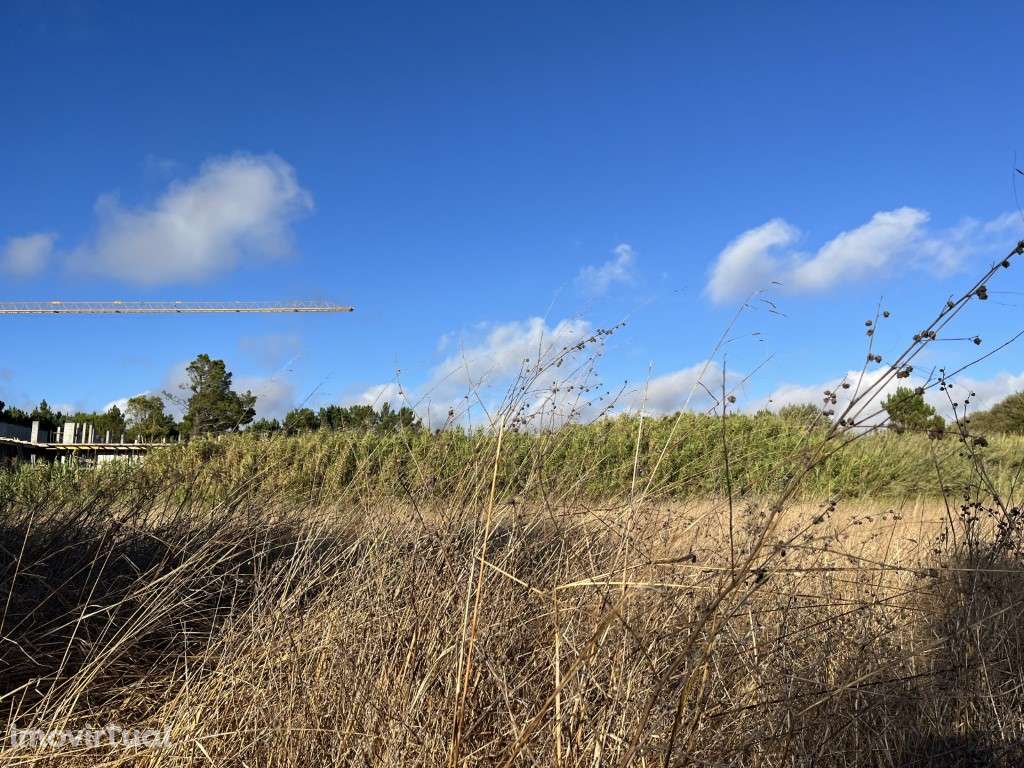 Terreno para construção com 2.220 m² muito perto da praia da Foz do... - Grande imagem: 4/10