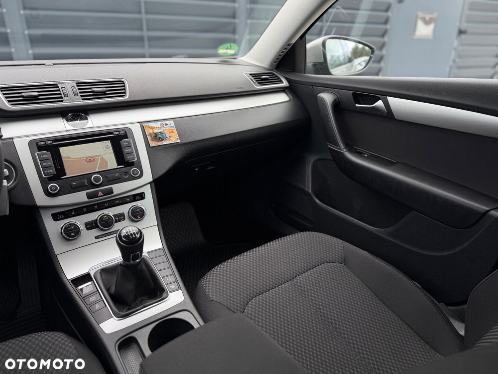 Volkswagen Passat 1.4 TSI BMT Comfortline - 15