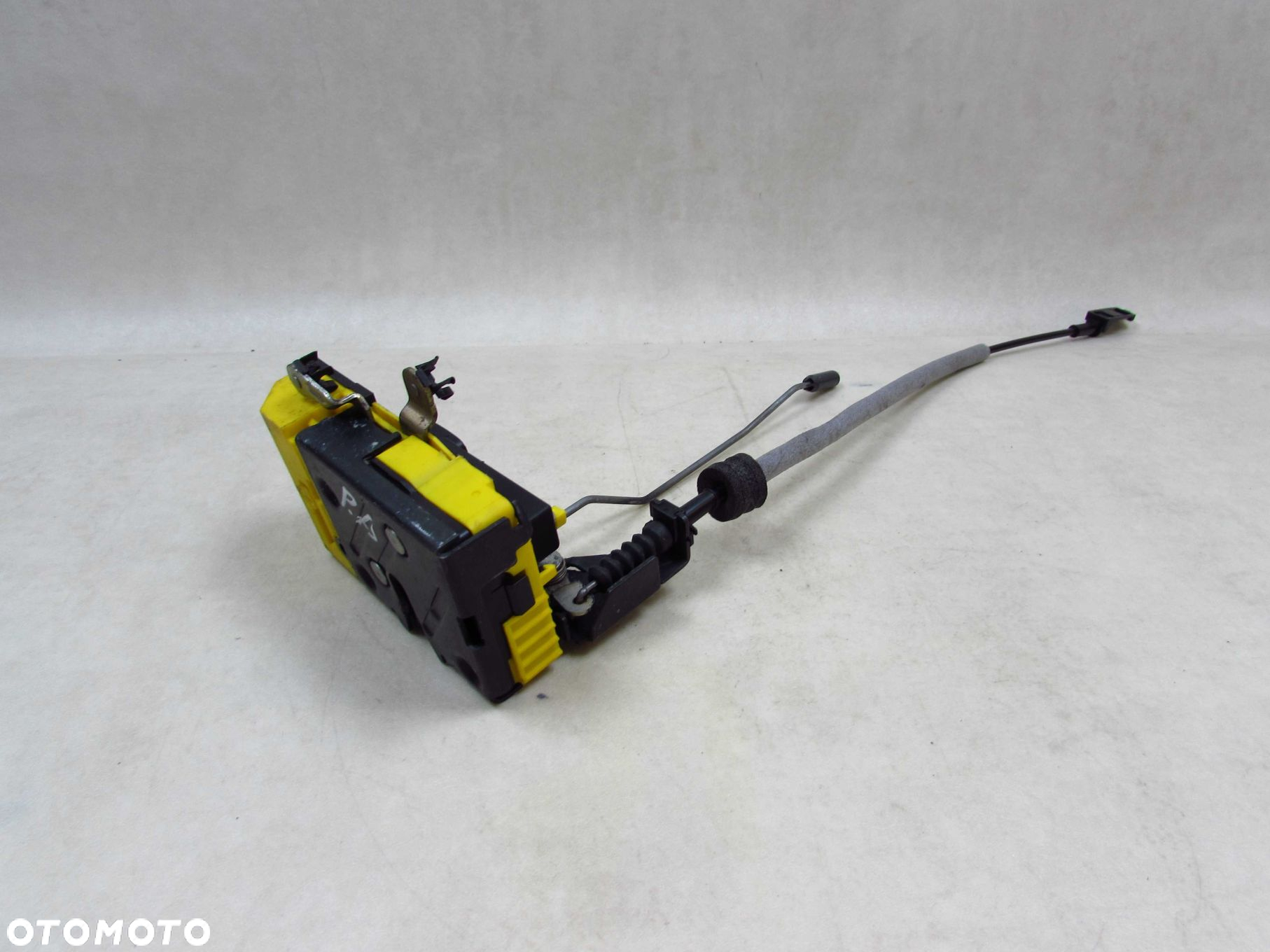 VOLVO S60 V70 XC70 LIFT 04- ZAMEK DRZWI PRAWY PRZOD 30699749 8 PIN 31253059 - 10