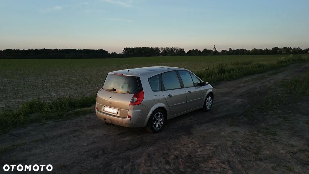 Renault Scenic 1.6 16V Authentique - 6
